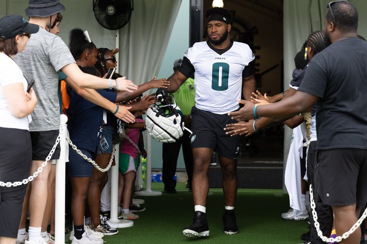 Eagles training camp game ball: Bryce Huff looks like a full-time pass rusher