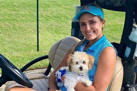 Lexi Thompson details the reason behind her retirement