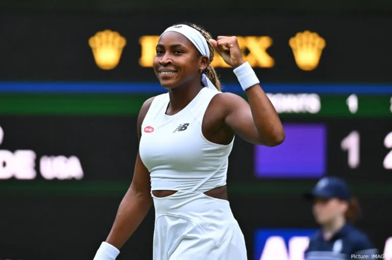 Coco Gauff surprisingly beats Iga Swiatek, Carlos Alcaraz and Novak Djokovic to award in ceremony hosted by Serena Williams