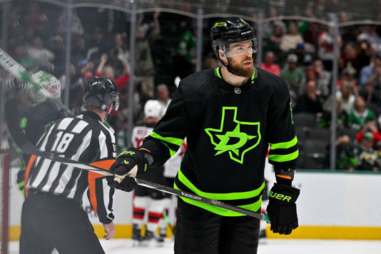 “Doesn’t change anything”: Jani Hakanpaa rocking Stars jersey despite Leafs rumors keeps status quo, opines Jay Rosehill