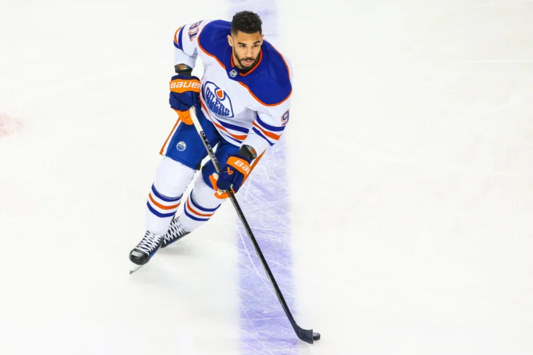 Oilers’ Evander Kane reportedly set for surgery that could leave him out multiple months