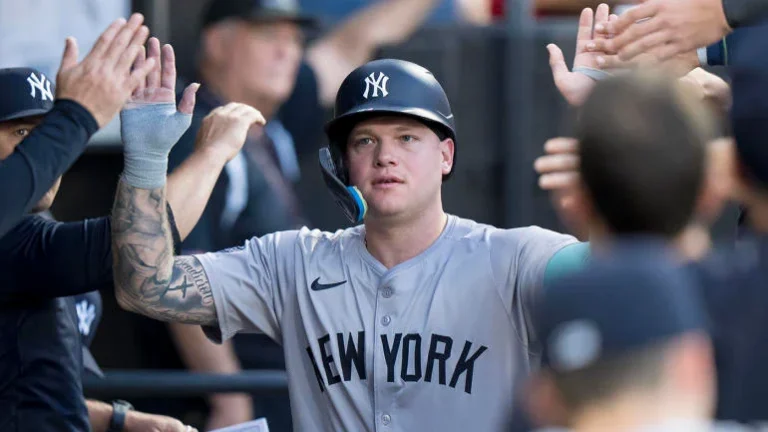 Alex Verdugo allergic to batting gloves: Yankees outfielder says he’s been dealing with issue since 2021