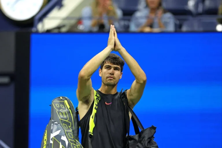 Major shock at US Open as favourite Carlos Alcaraz dumped out in straight sets