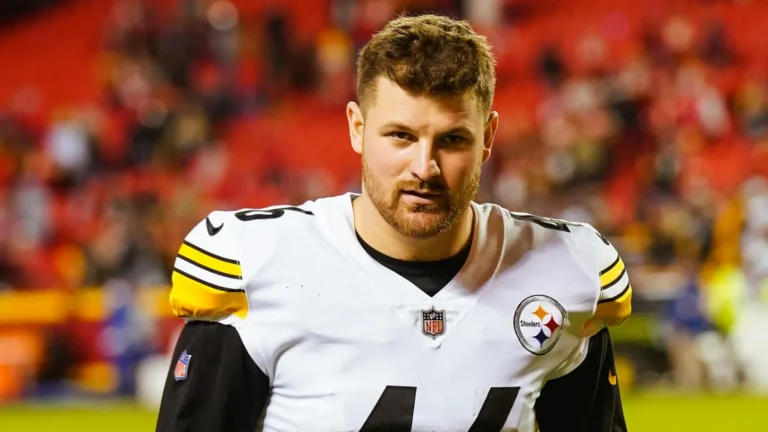 Steelers’ Christian Kuntz Frustrated By Fans’ Despicable Booing Of Mitch Trubisky