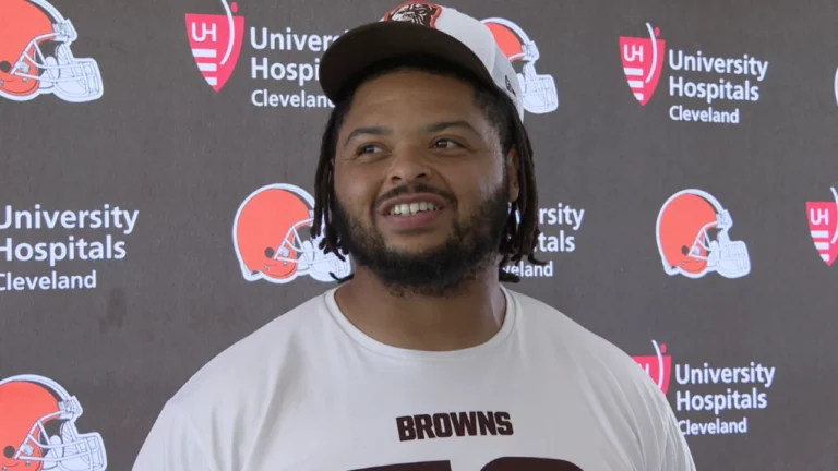 Back and centered: Browns C Nick Harris grateful for return to Cleveland, ready to get to work