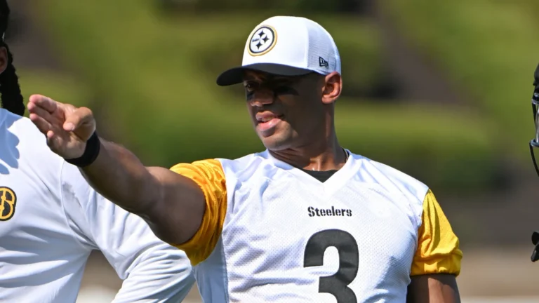 Steelers’ Russell Wilson’s Long-Term Future Could Be In Jeopardy Due To Injury