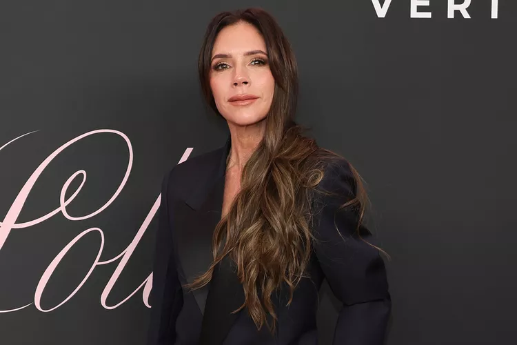 Victoria Beckham Says She and Siblings Would Ask to Go to School in Van Instead of Rolls-Royce: ‘Wanted to Fit In’