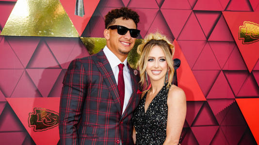 Strange Things Everyone Ignores About Patrick And Brittany Mahomes’ Relationship