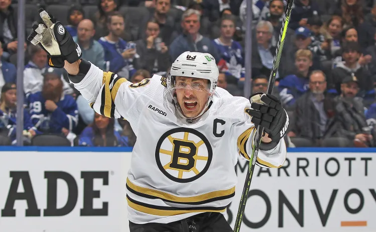 Bruins captain Brad Marchand still recovering from three offseason surgeries